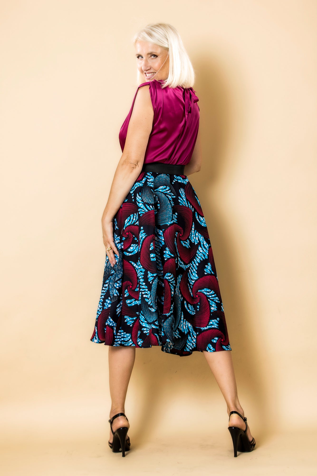 Robe PARISIENNE MIDI • Lila Nova